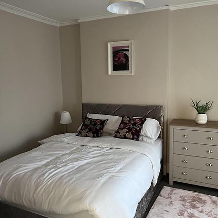 3 Bed Cozy Antrim Apartment With Great Views Esterno foto
